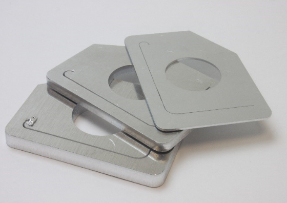 3千瓦激光切割机切割铝材