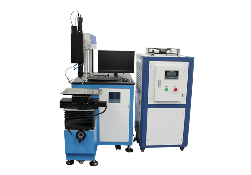 挑选激光焊接机设备厂家的方法有哪些?-镭康激光